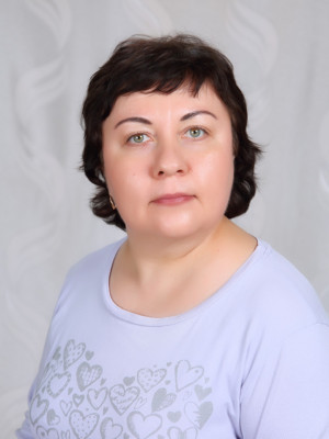 Младший воспитатель Ледовских Надежда Алексеевна Младший воспитатель Ледовских Надежда Алексеевна
